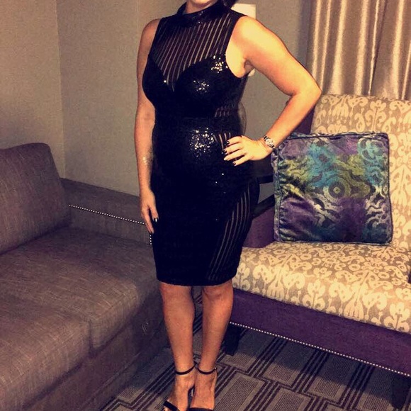Black sequin dress - Picture 3 of 3